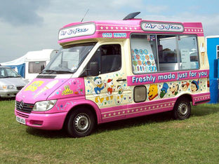 SALES ASSISTANTS WANTED