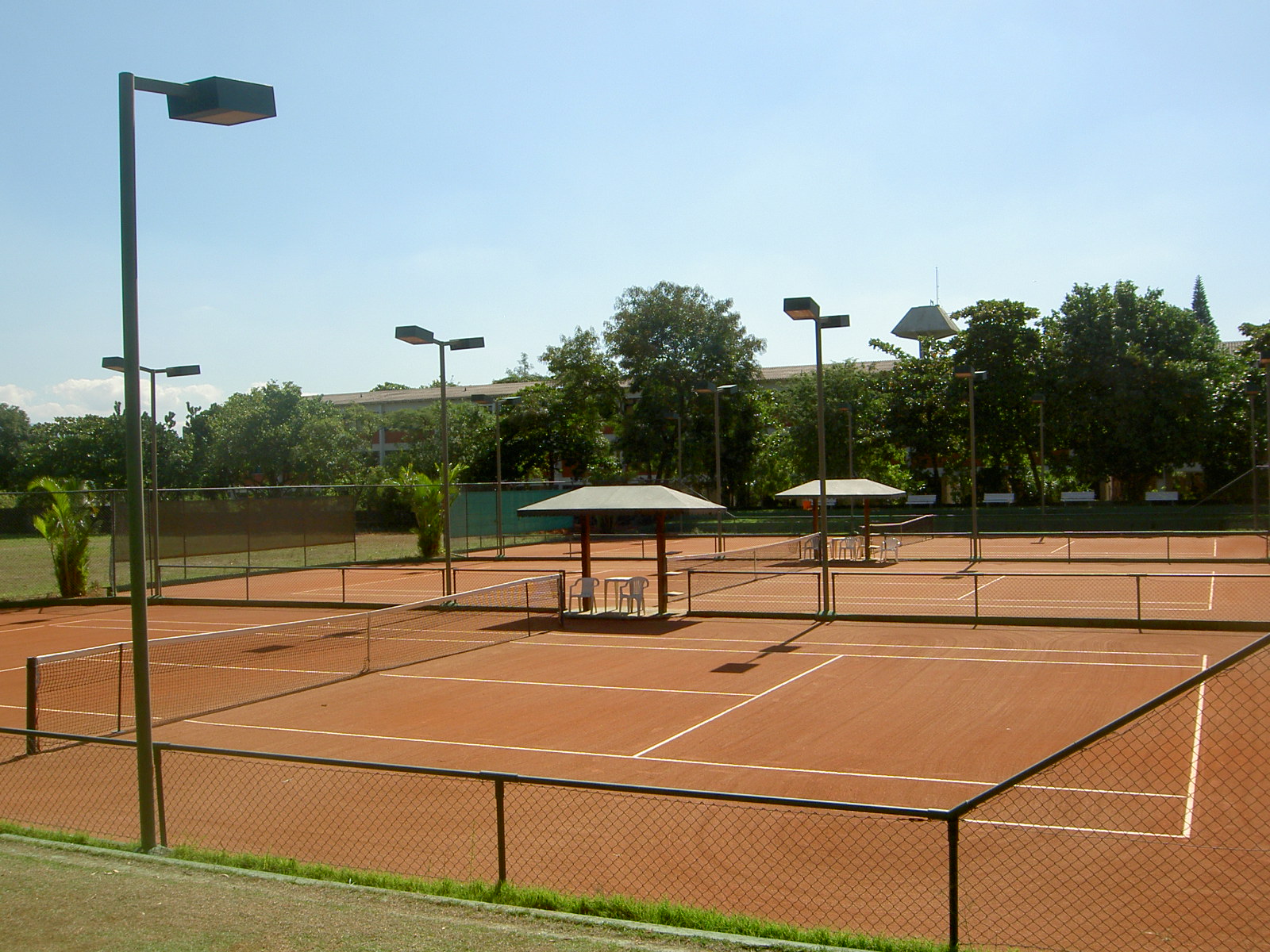 Área verde do Clube Marapendi, com natureza e áreas abertas