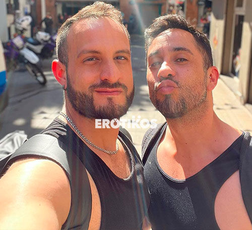 pareja de hombres gay felices en una relación