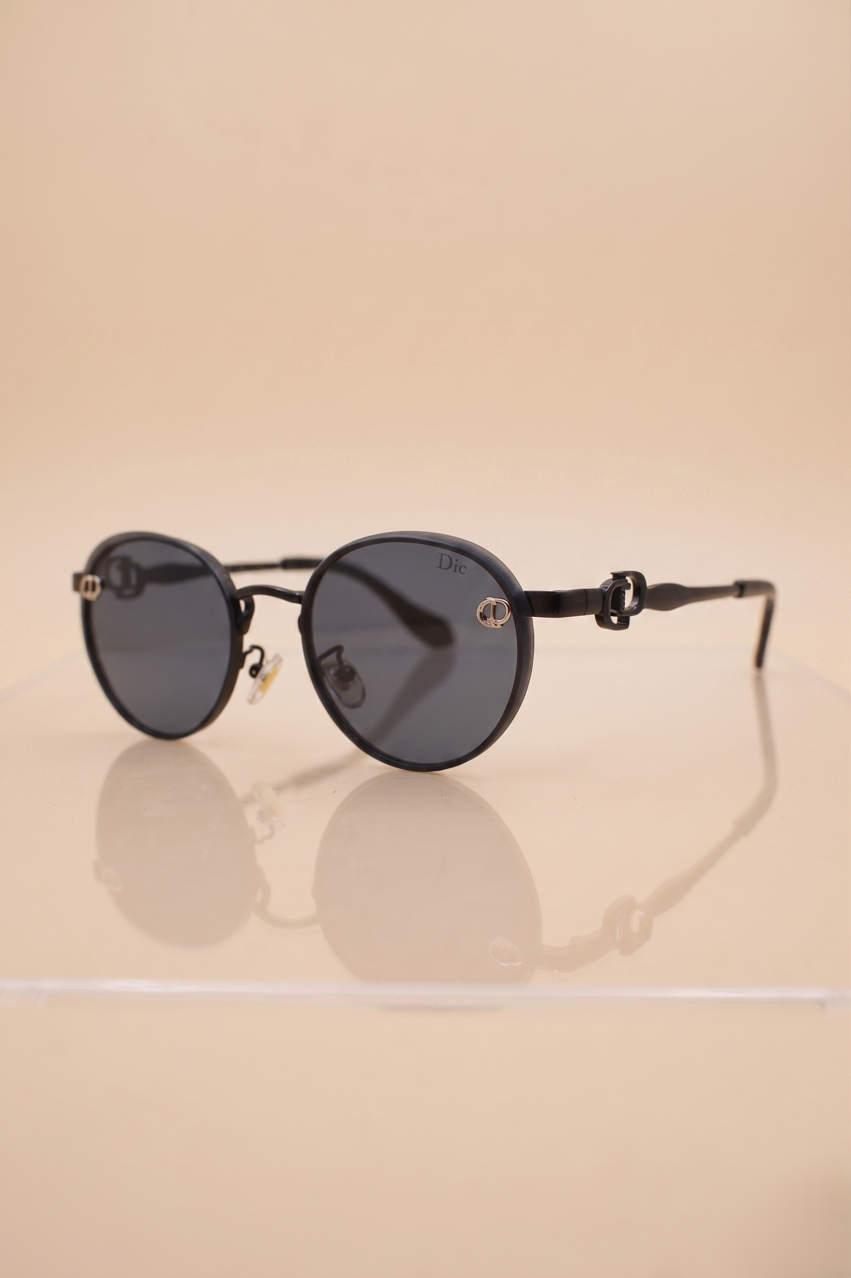 🕶️ Women’s Sunglasses by Dior