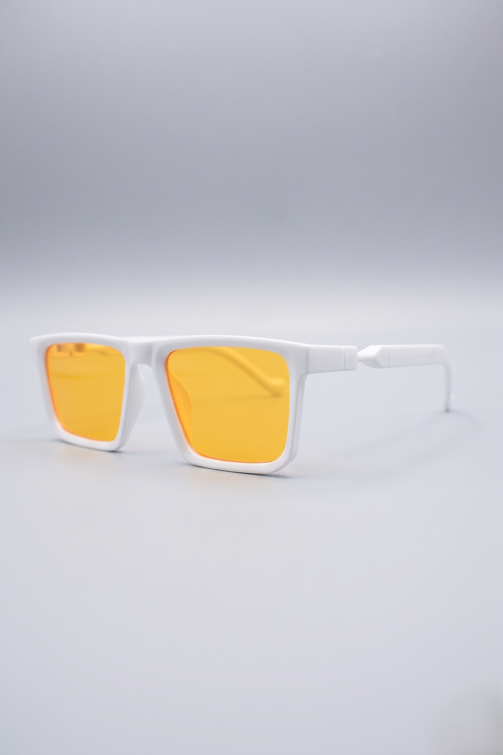 Thumbnail: Sunglasses100