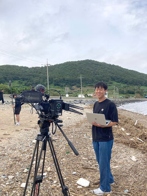 담쟁이네, 낭독학당,이영신,이영신PD,녹음,녹음실,스튜디오,슬로리딩,문해력,성우,신흥,작가,대본,콘텐츠,제작,영상,기획,대본
