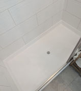 Bathtub reglazing before Denver CO worn tub