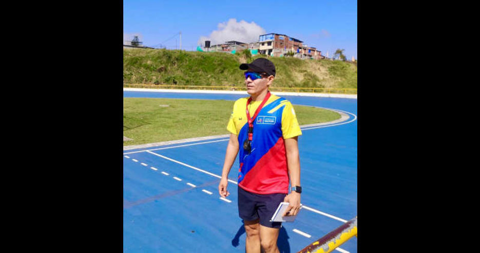 Entrenador Metense Continuará Direccionando Selección Nacional de Triatlón