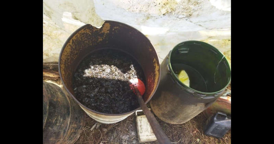 Localizado laboratorio que producía 100 kilogramos de pasta base de coca
