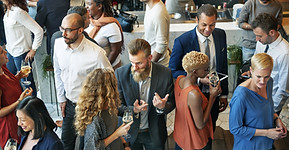 Zakenmensen Mingling