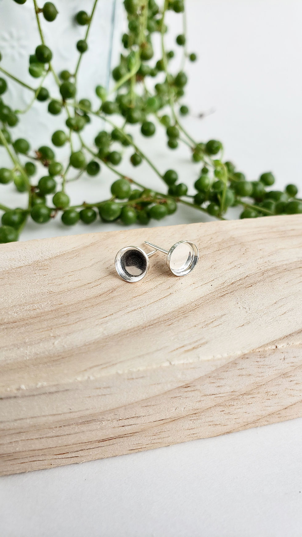 Thumbnail: 6mm Round Sterling Silver Stud Earrings