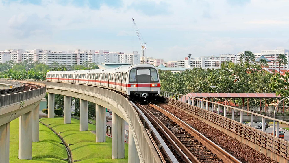 Get Around with Ease: Singapore MRT Guide 🚆