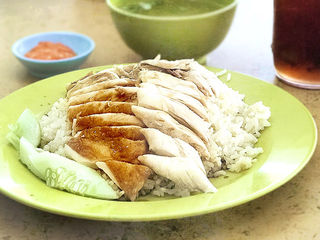 A Complete Guide to the 10 Best Chicken Rice in Singapore