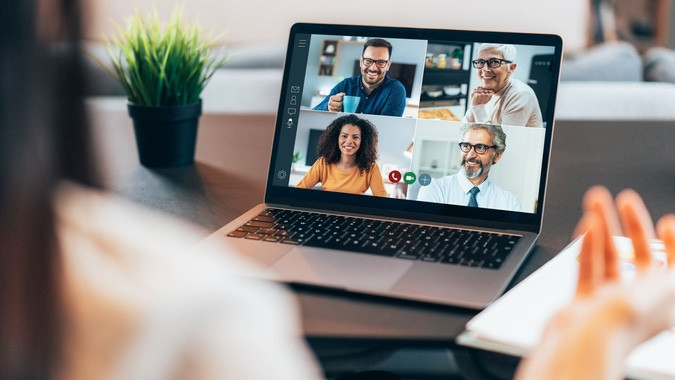 AR2TI Blog - 5 maneiras de realizar reuniões virtuais eficazes.