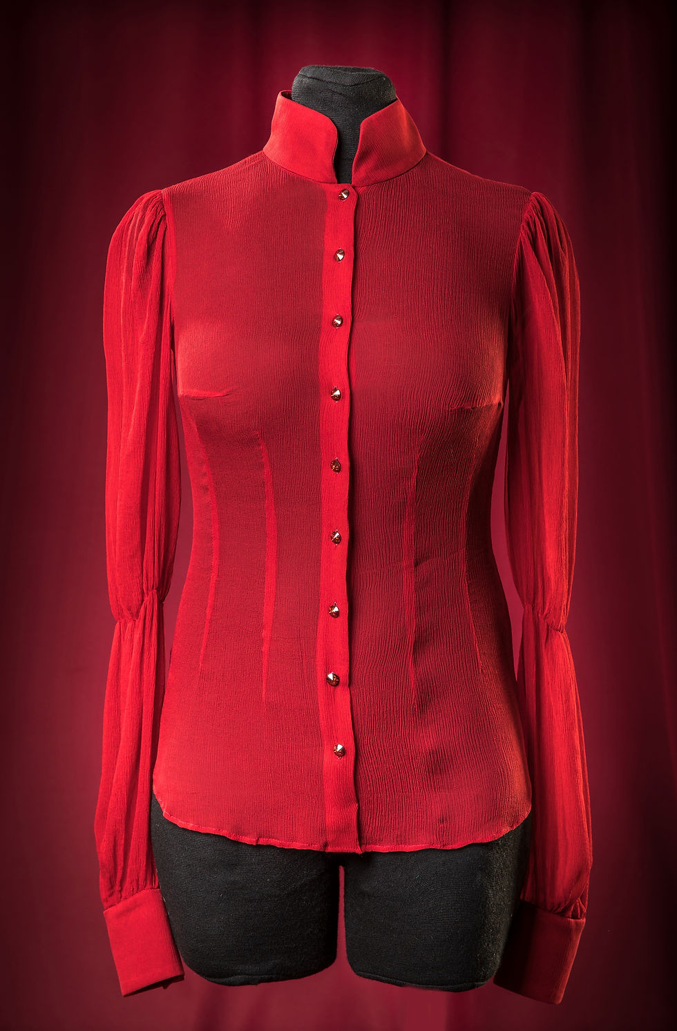 Миниатюра: Blouse made of chiffon with Swarovski buttons DressTheatre Couture