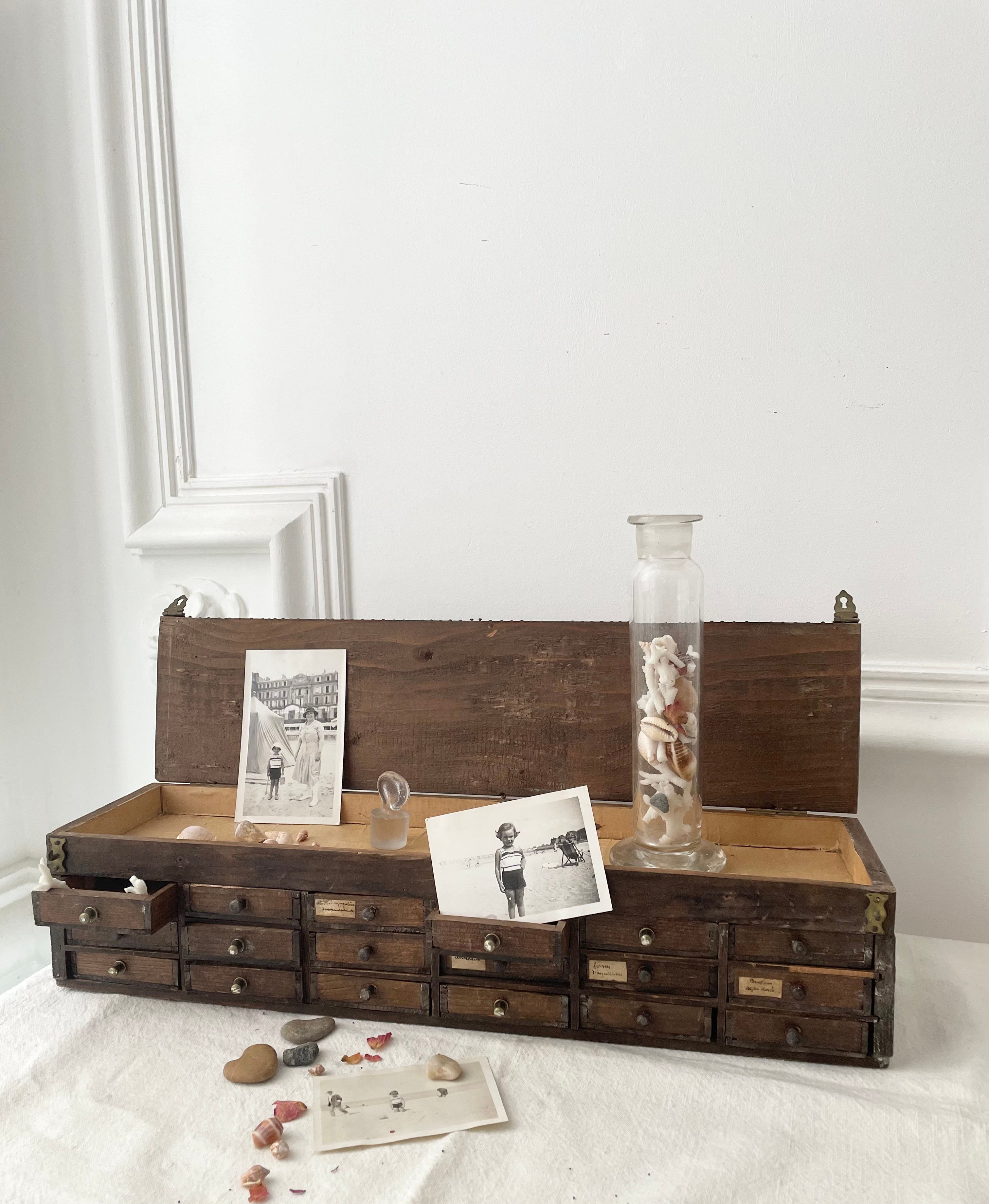 Ancienne layette de métier 18 tiroirs…