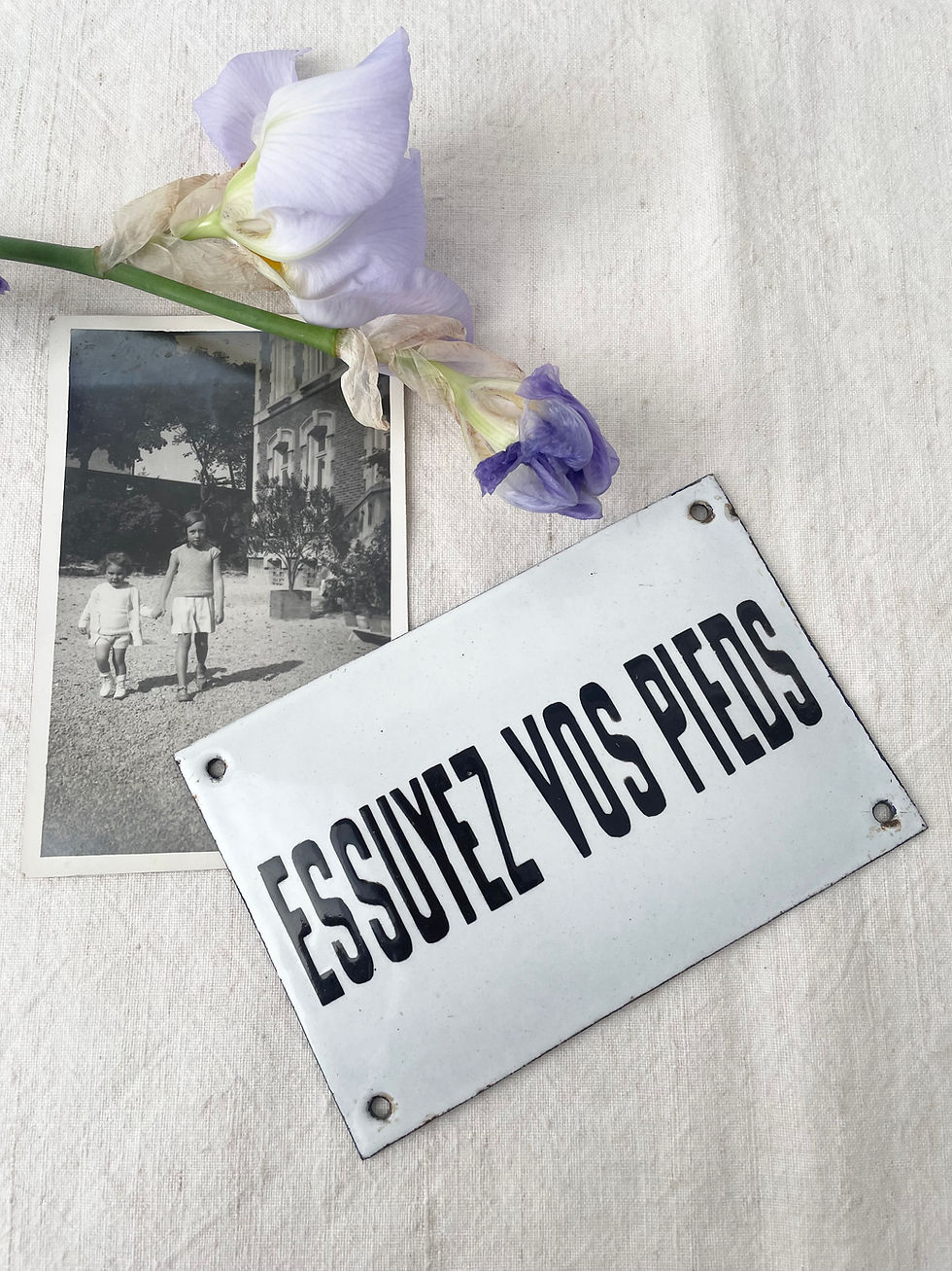 Miniature : Essuyez vos pieds…