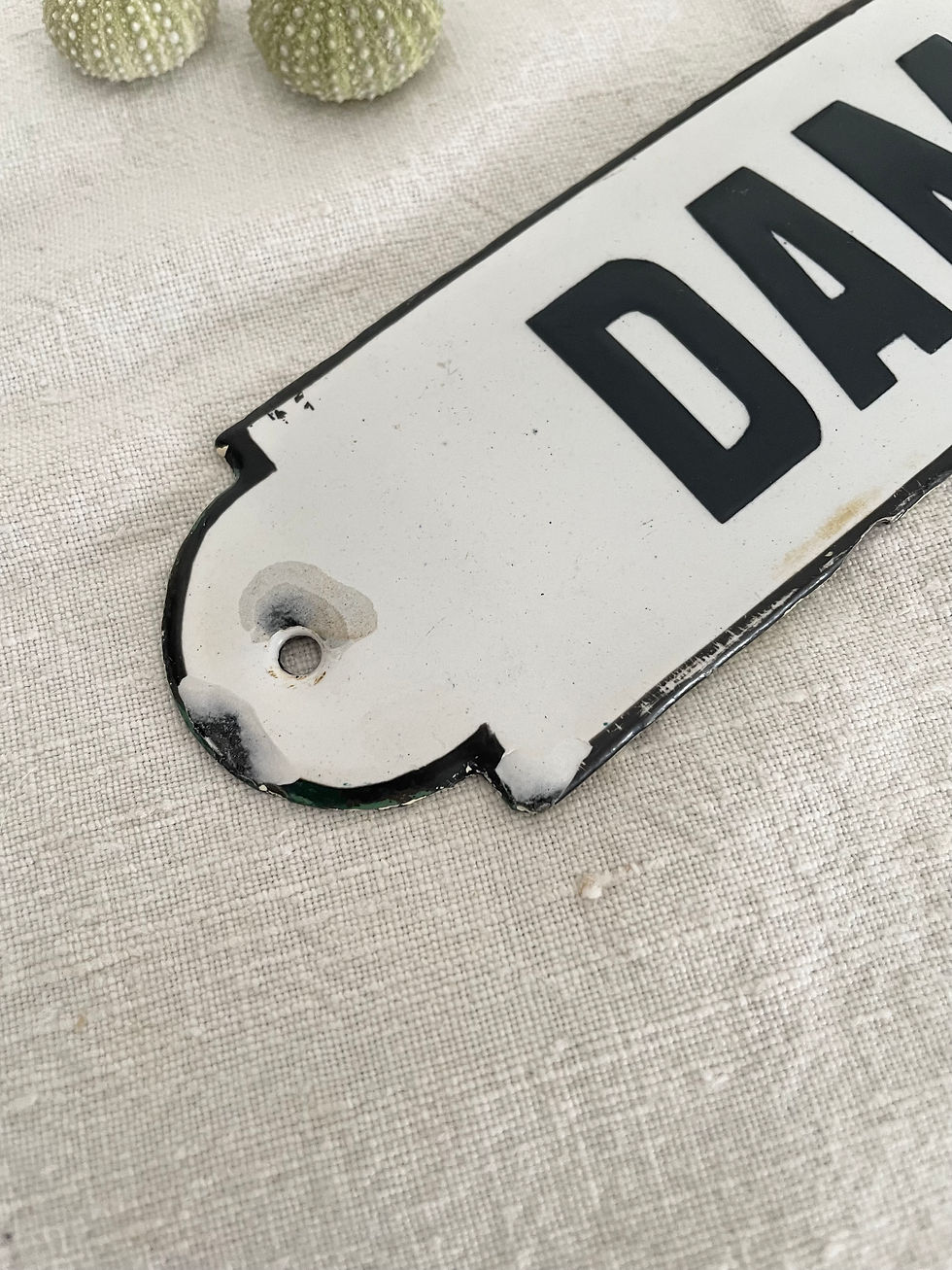 Miniature : Ancienne plaque émaillée DAMES 