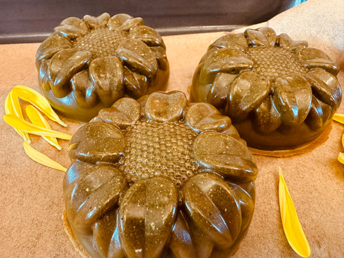 Ubtan Anti- Tan Organic Soap swaramaroma