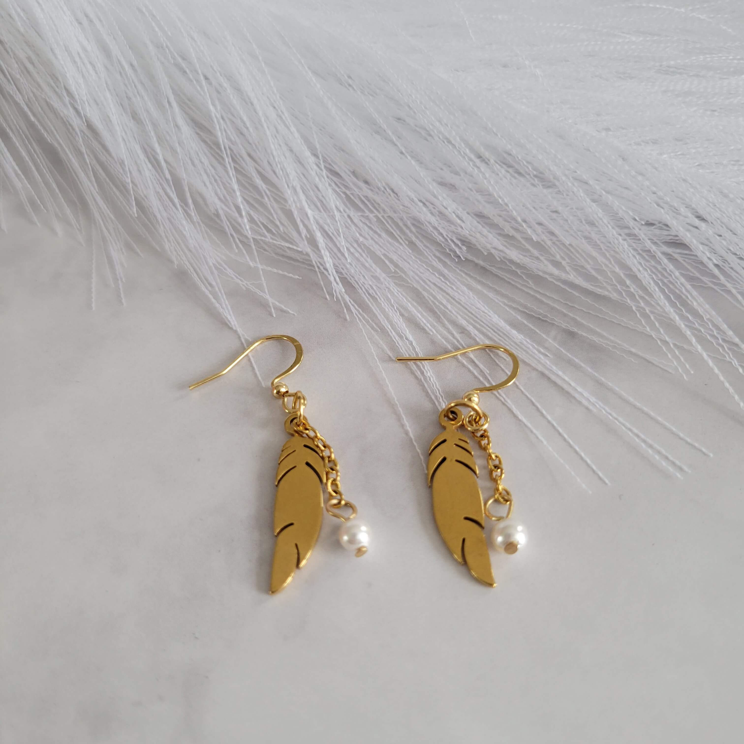 Boucles d'oreilles Plume dorée