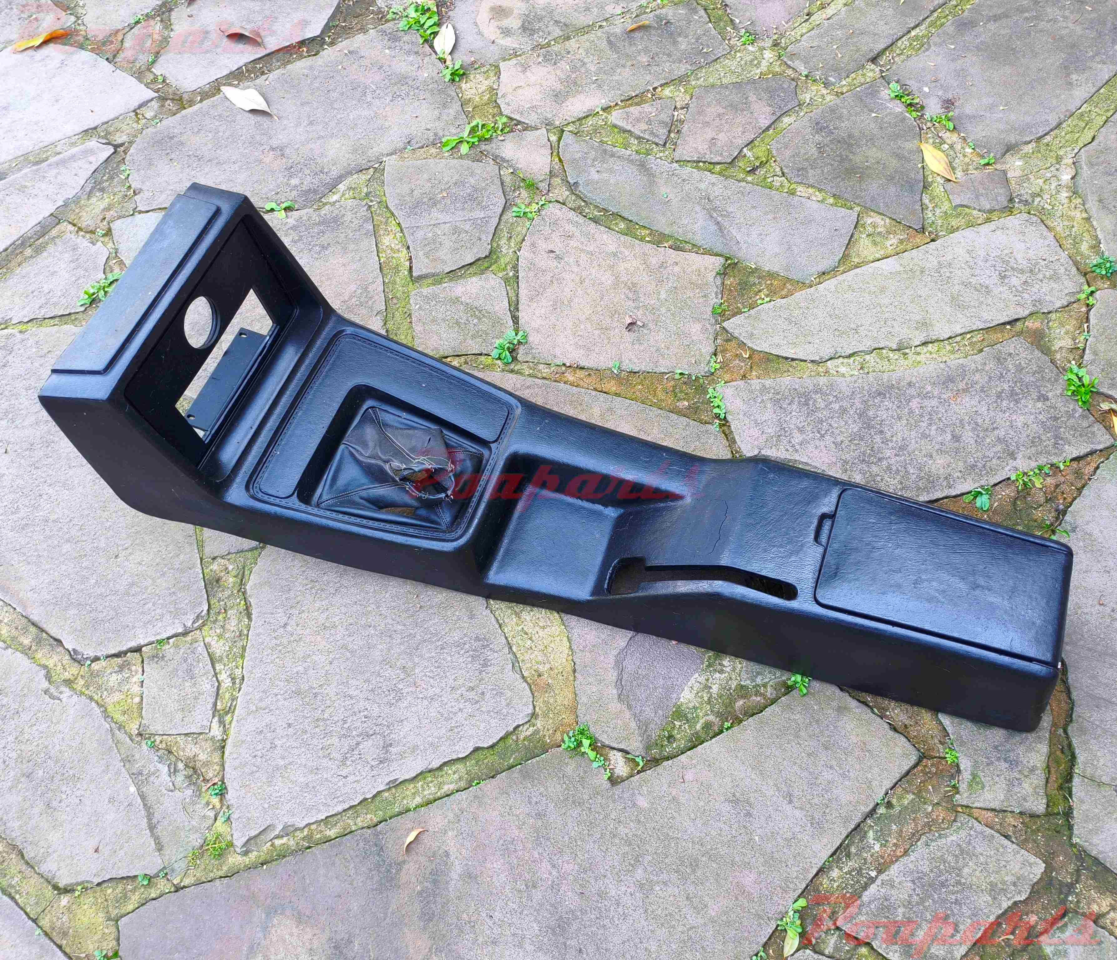 CONSOLE ORIGINAL OPALA CARAVAN 81 - 84