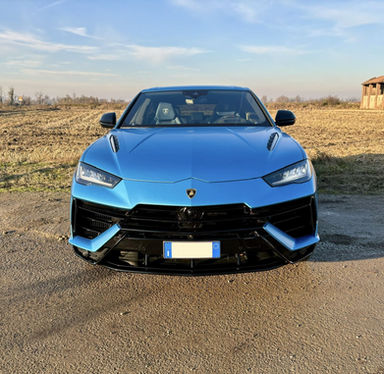 Lamborghini URUS S luxury car for rent Sardinia