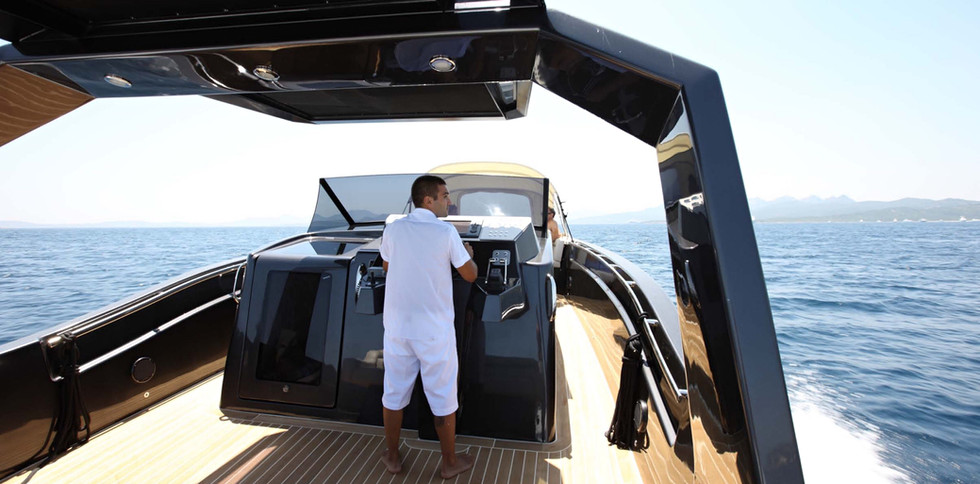 MAORI 50  Luxury Yacht for charter Sardinia Costa Smeralda