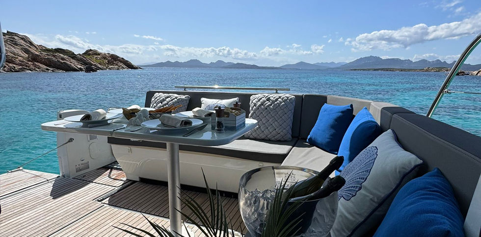 BENETEAU ANTARES 12 FLY Sardinia Boat Charter Portisco