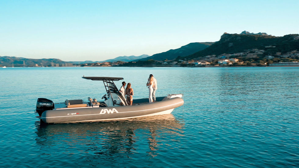 BWA 26 GTO Sport luxury RIB rental in Cannigione for private day tours in the La Maddalena Archipelago with onboard aperitivo