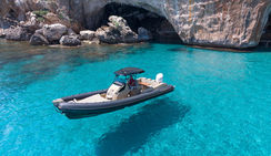 Stingher 32 Luxury Private Boat excursion Cala Gonone Golfo Orosei