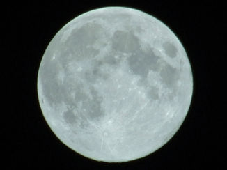 クリスマス　満月