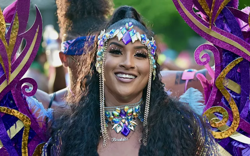 4003_233383043787_l_MiamiCarnival-.webp