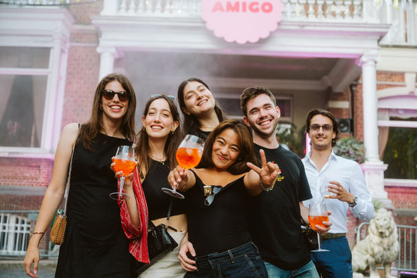 Apéro of afterwork met vrienden en of collega's