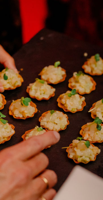 Uitgebreide cateringkeuken in FABRIKA, ideaal voor jouw evenement.