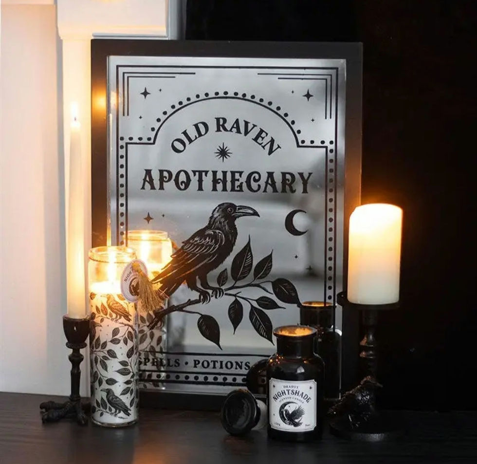 Miniatura: Porte-bougie pilier gothique

Corbeau mystique