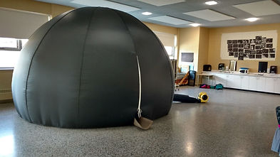 Planétarium sur la route
