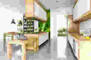 Broken plan kitchen and dining room