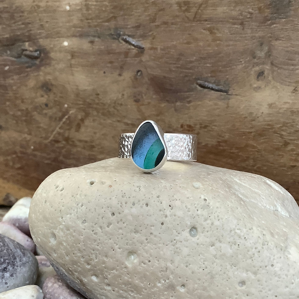 Thumbnail: Green/Blue Multi Seaham Seaglass and Sterling Silver Ring (size S US 9)