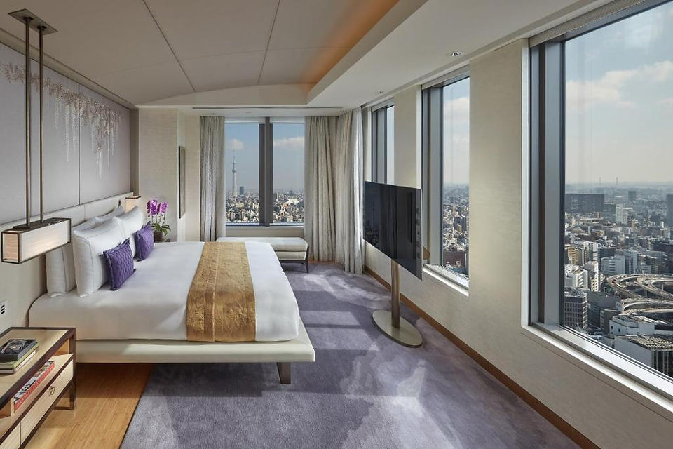 The Mandarin Oriental Tokyo 5-star Luxury Hotel room
