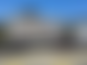 Gapdrone on the move with in a track