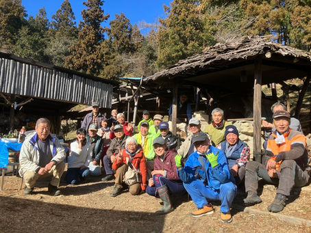 新年活動はじめ　参加者は笑顔でスタートです