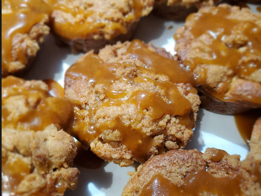 Caramel Apple Crumble Muffins