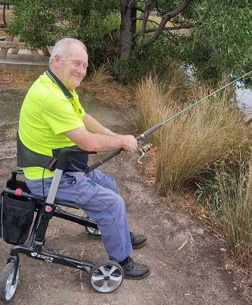 SW Shazz took Vic fishing.jpg