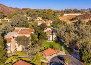 sequoia oaknoll community aerial