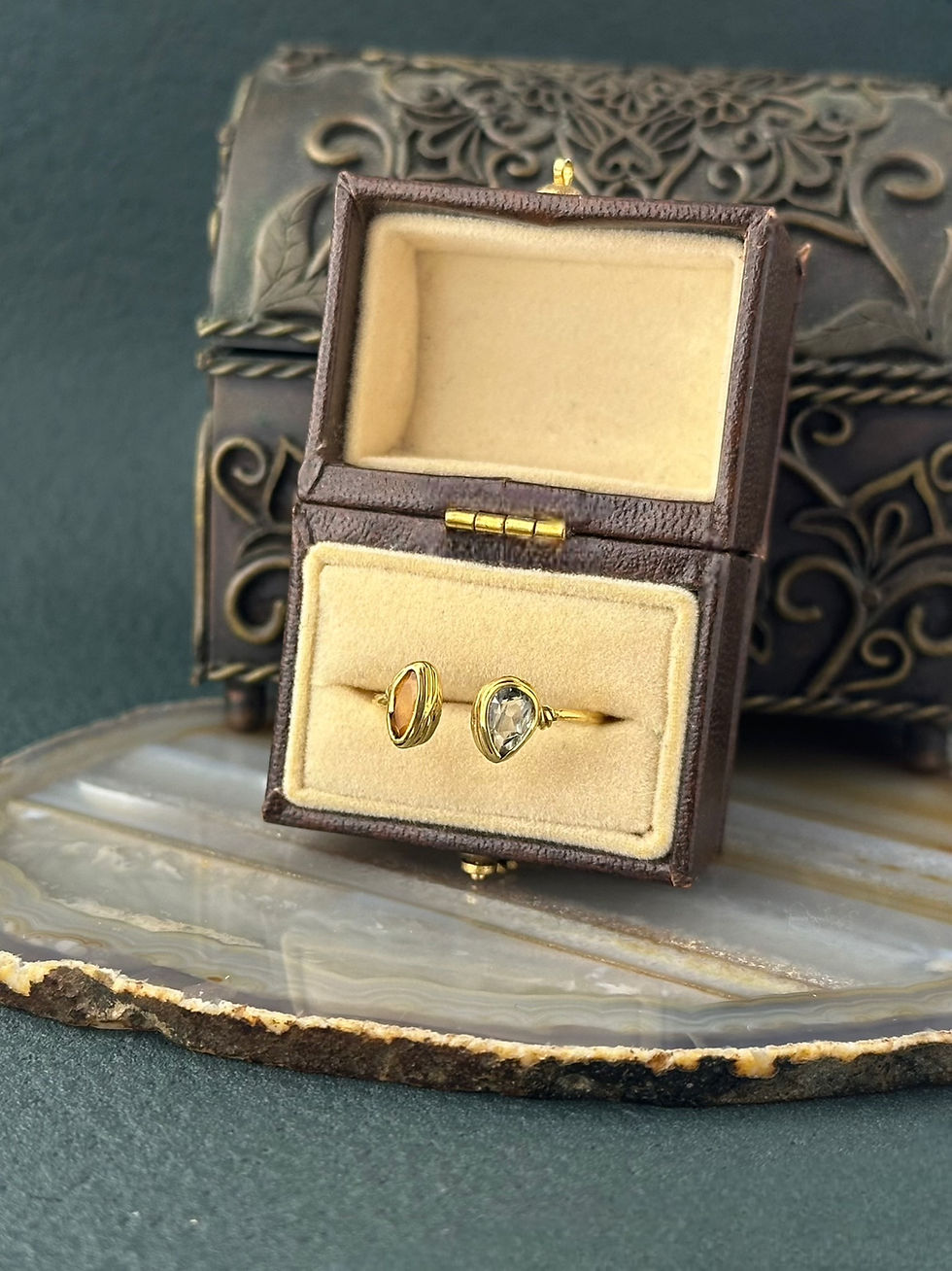 サムネイル： 【スカイブルートパーズ×カーネリアン】Free size Ring