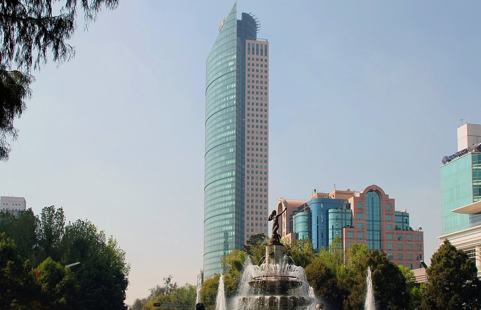 Torre Mayor Mexico.jpg