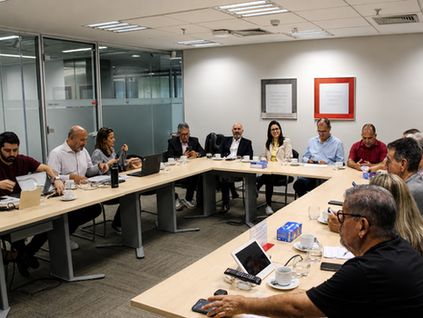Santander trava avanço no PPRS e mantém pendências na mesa com a CONTEC