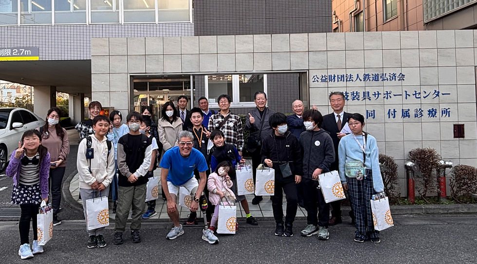 https://www.koishikawarc.org/post/「義肢装具工場見学」