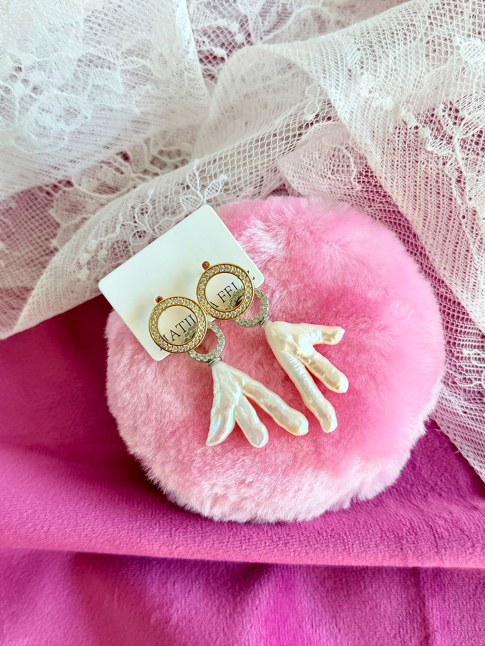 Thumbnail: Earrings Unique Pearl 
