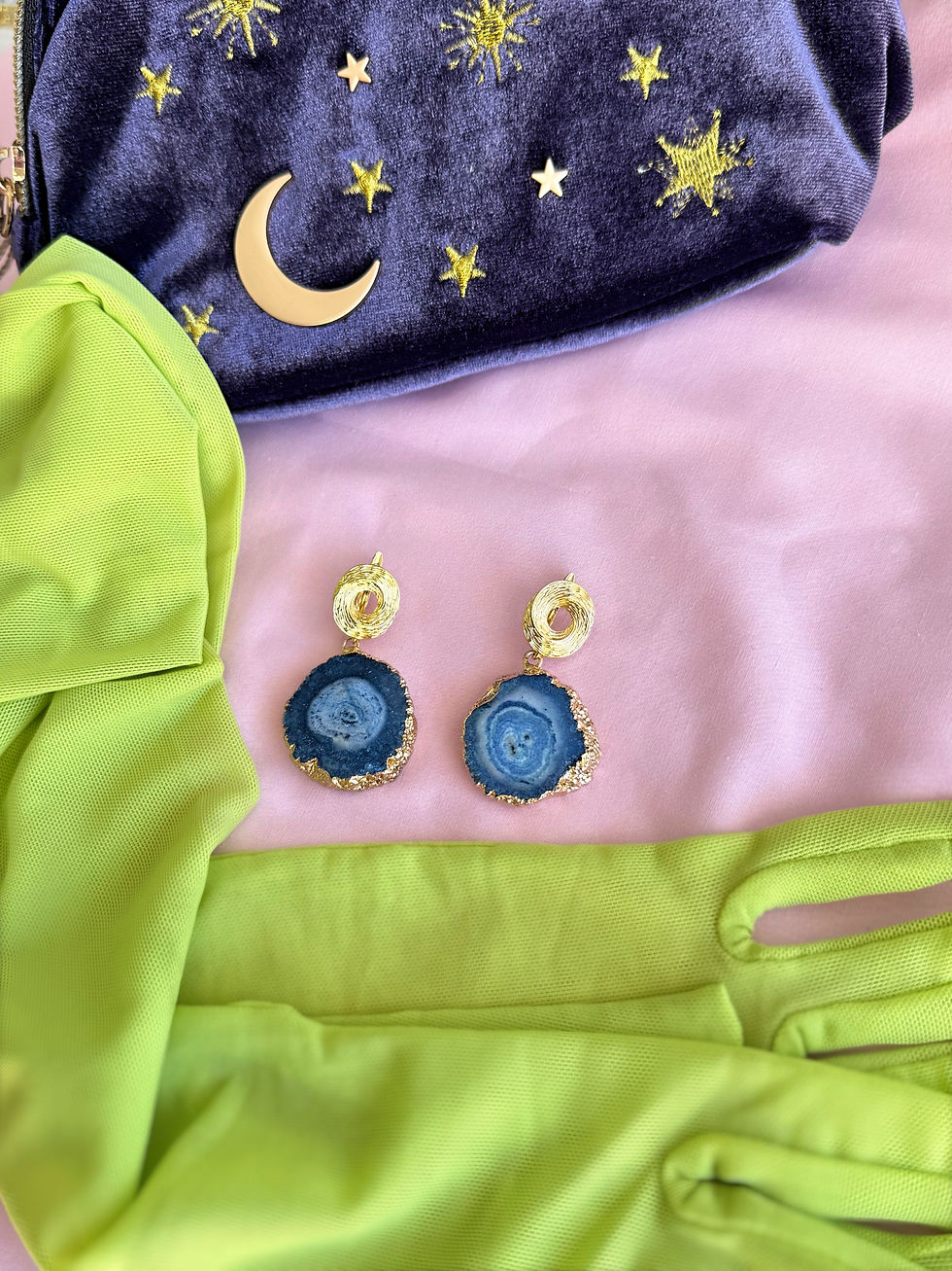 Thumbnail: Earrings with agate 