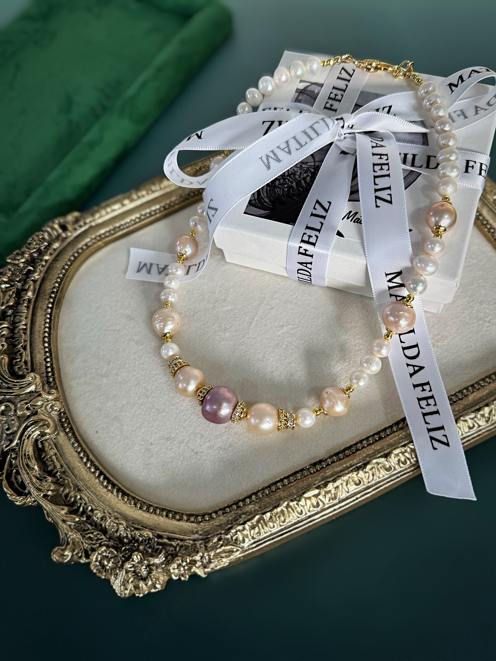 תמונה ממוזערת: Necklace with pearl “Edison”