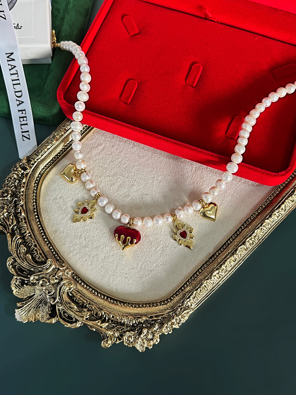 תמונה ממוזערת: Necklace “heart and pearl”