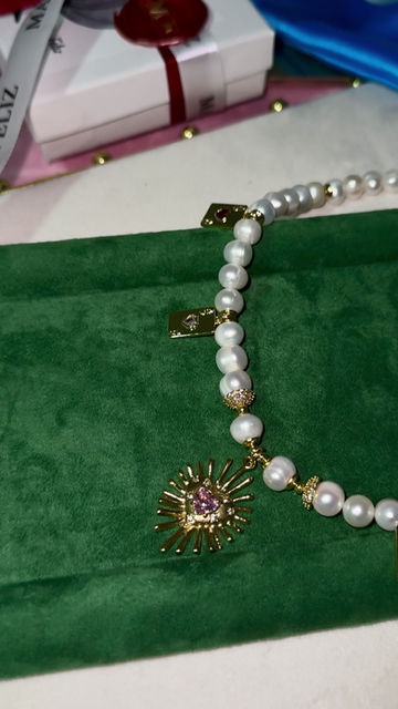 תמונה ממוזערת: Necklace With Pearl “Talismans of Love”