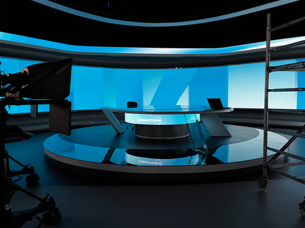 GDRSYSTEMS EOOD INSTLLED A CURVED 6K LED VIDEO WALL AT NOVA TV BULGARIA WITH THE SUPPORT OF UNILUMIN/LAMPRO BNX SERIES LED PANELS